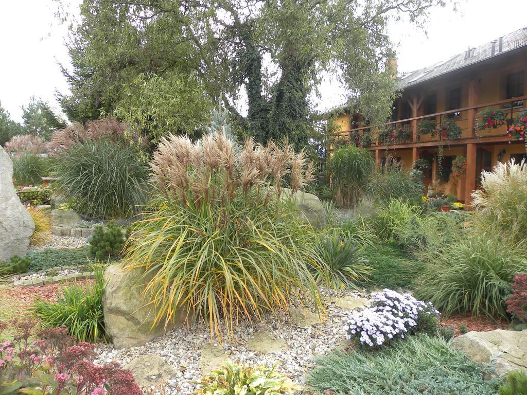 Farma Wenet Villa Broumov Exterior foto