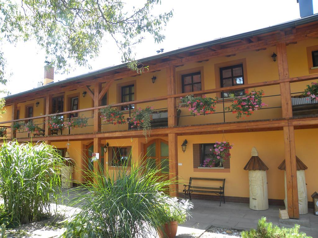 Farma Wenet Villa Broumov Exterior foto